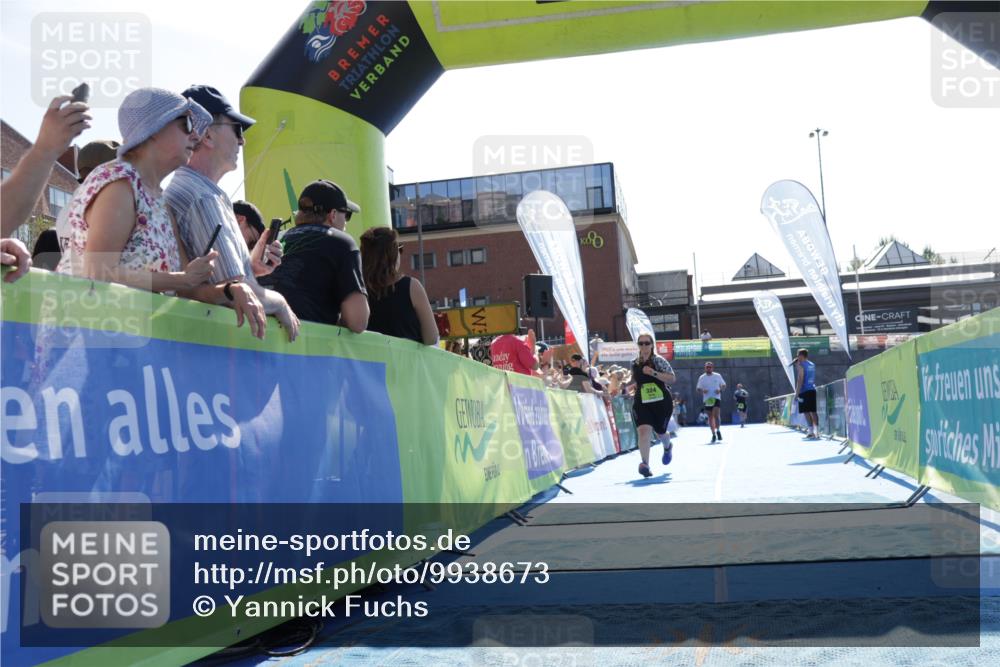 09.08.2026 - GEWOBA Citytriathlon Bremen Yannick Fuchs http://msf.ph/oto/9938673 09.08.2026 15:28:04 Ziel 172, 324, 448 meine-sportfotos.de