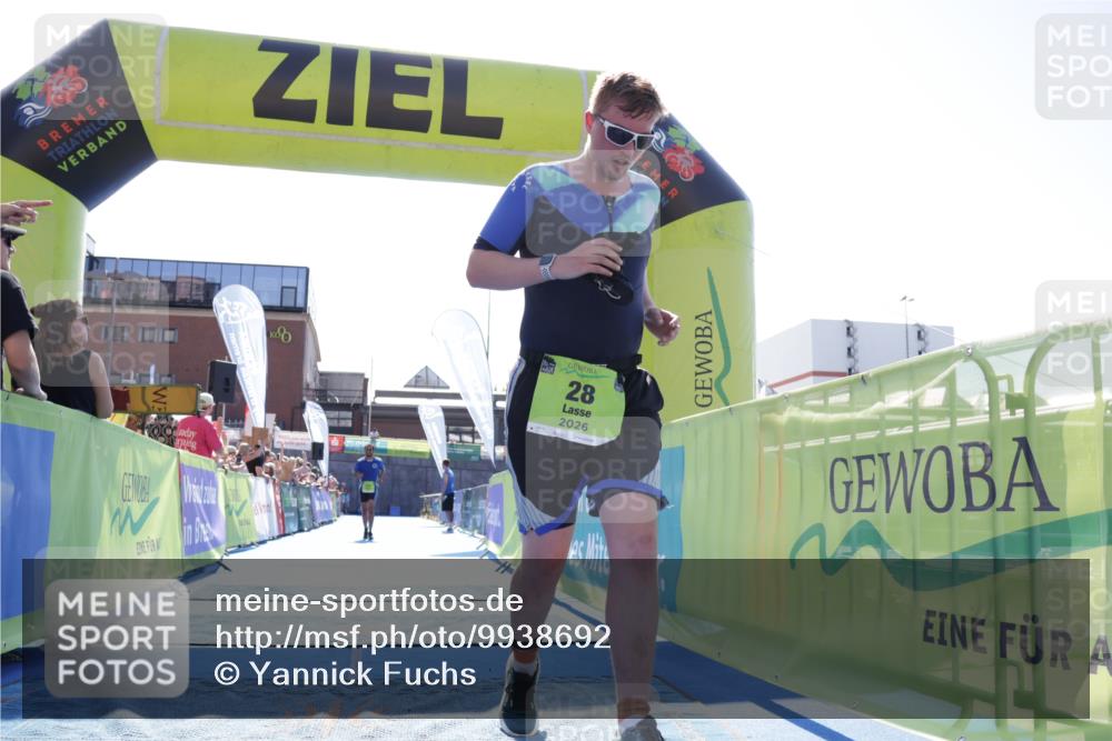 09.08.2026 - GEWOBA Citytriathlon Bremen Yannick Fuchs http://msf.ph/oto/9938692 09.08.2026 15:28:17 Ziel 28, 121 meine-sportfotos.de