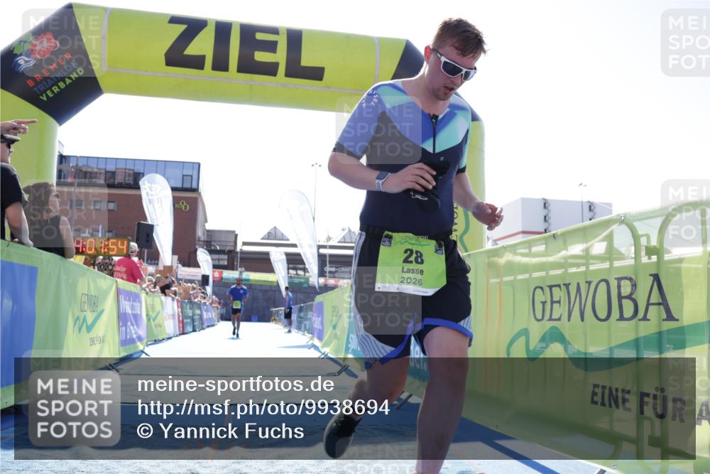 09.08.2026 - GEWOBA Citytriathlon Bremen Yannick Fuchs http://msf.ph/oto/9938694 09.08.2026 15:28:17 Ziel 28, 121 meine-sportfotos.de