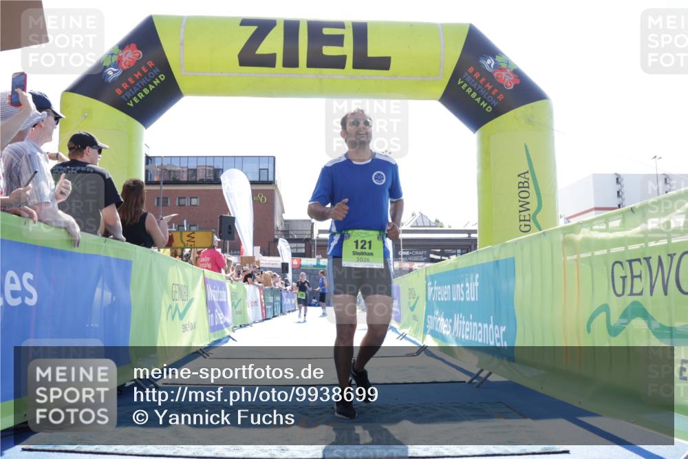 09.08.2026 - GEWOBA Citytriathlon Bremen Yannick Fuchs http://msf.ph/oto/9938699 09.08.2026 15:28:23 Ziel 121, 306 meine-sportfotos.de