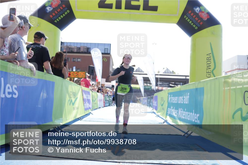09.08.2026 - GEWOBA Citytriathlon Bremen Yannick Fuchs http://msf.ph/oto/9938708 09.08.2026 15:28:28 Ziel 306 meine-sportfotos.de