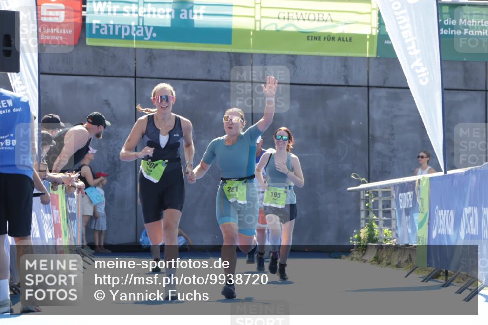 09.08.2026 - GEWOBA Citytriathlon Bremen Yannick Fuchs http://msf.ph/oto/9938720 09.08.2026 15:28:34 Ziel 221, 307 meine-sportfotos.de