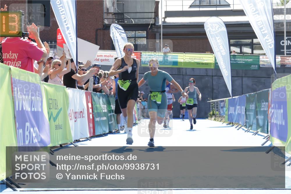 09.08.2026 - GEWOBA Citytriathlon Bremen Yannick Fuchs http://msf.ph/oto/9938731 09.08.2026 15:28:36 Ziel 221, 307, 392 meine-sportfotos.de