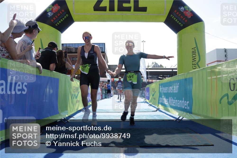 09.08.2026 - GEWOBA Citytriathlon Bremen Yannick Fuchs http://msf.ph/oto/9938749 09.08.2026 15:28:39 Ziel 195, 221, 307, 392, 494 meine-sportfotos.de
