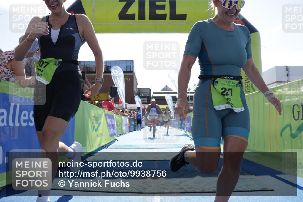 09.08.2026 - GEWOBA Citytriathlon Bremen Yannick Fuchs http://msf.ph/oto/9938756 09.08.2026 15:28:39 Ziel 195, 221, 307, 392, 494 meine-sportfotos.de