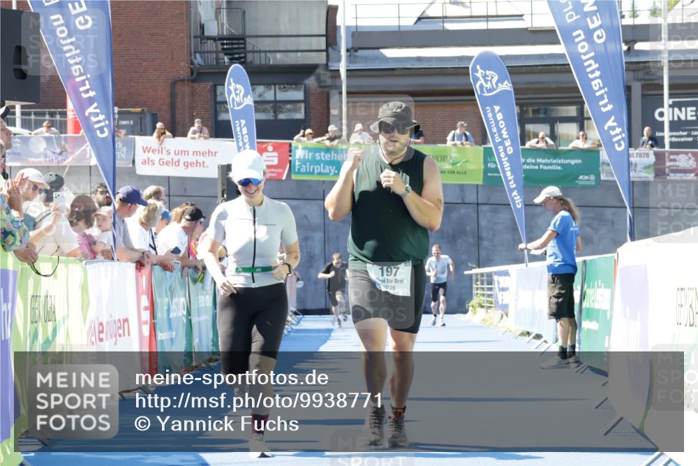 09.08.2026 - GEWOBA Citytriathlon Bremen Yannick Fuchs http://msf.ph/oto/9938771 09.08.2026 11:44:25 Ziel 49, 197 meine-sportfotos.de
