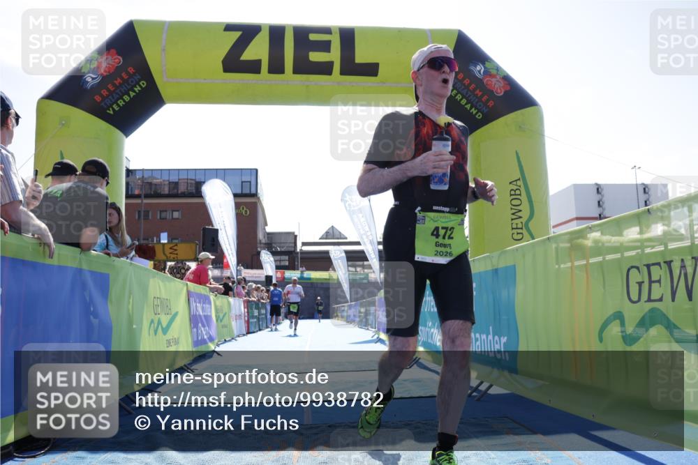 09.08.2026 - GEWOBA Citytriathlon Bremen Yannick Fuchs http://msf.ph/oto/9938782 09.08.2026 15:28:55 Ziel 115, 152, 472 meine-sportfotos.de