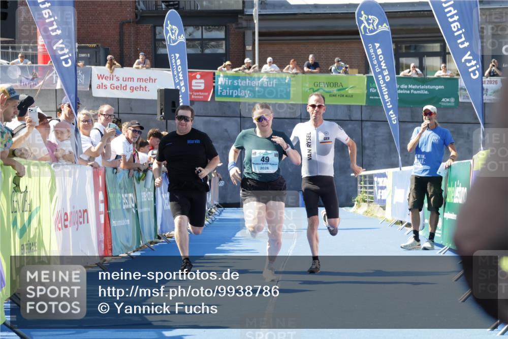 09.08.2026 - GEWOBA Citytriathlon Bremen Yannick Fuchs http://msf.ph/oto/9938786 09.08.2026 11:44:30 Ziel 49, 197 meine-sportfotos.de