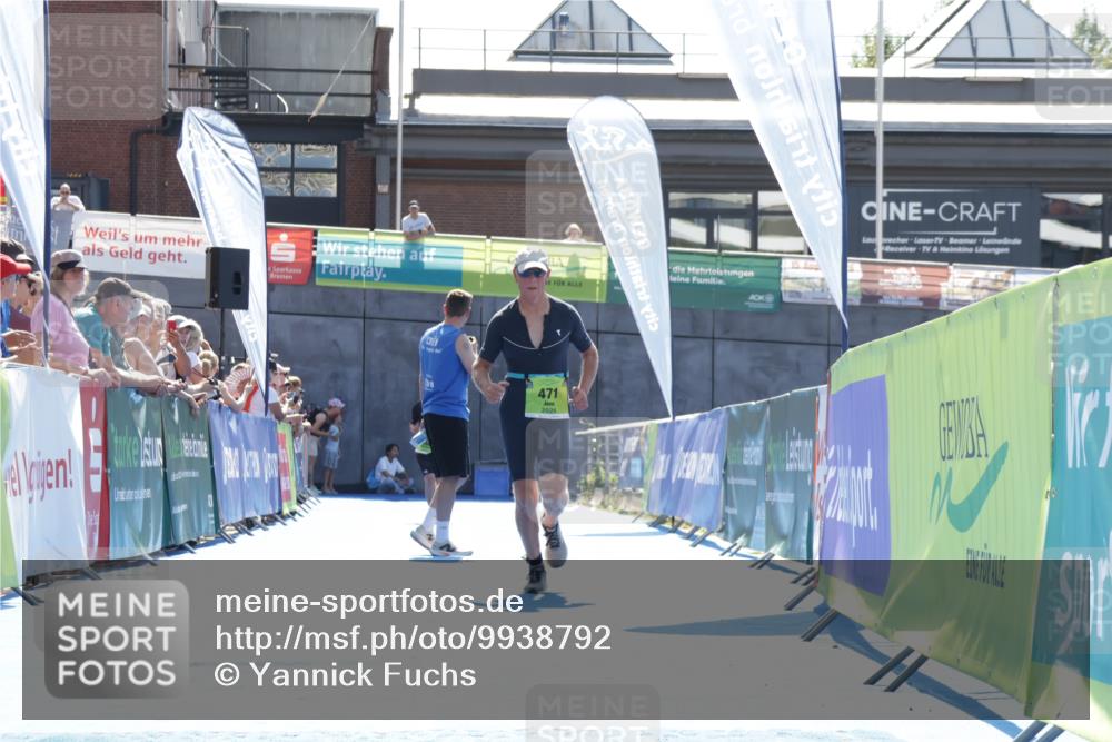 09.08.2026 - GEWOBA Citytriathlon Bremen Yannick Fuchs http://msf.ph/oto/9938792 09.08.2026 15:29:03 Ziel 115, 471 meine-sportfotos.de