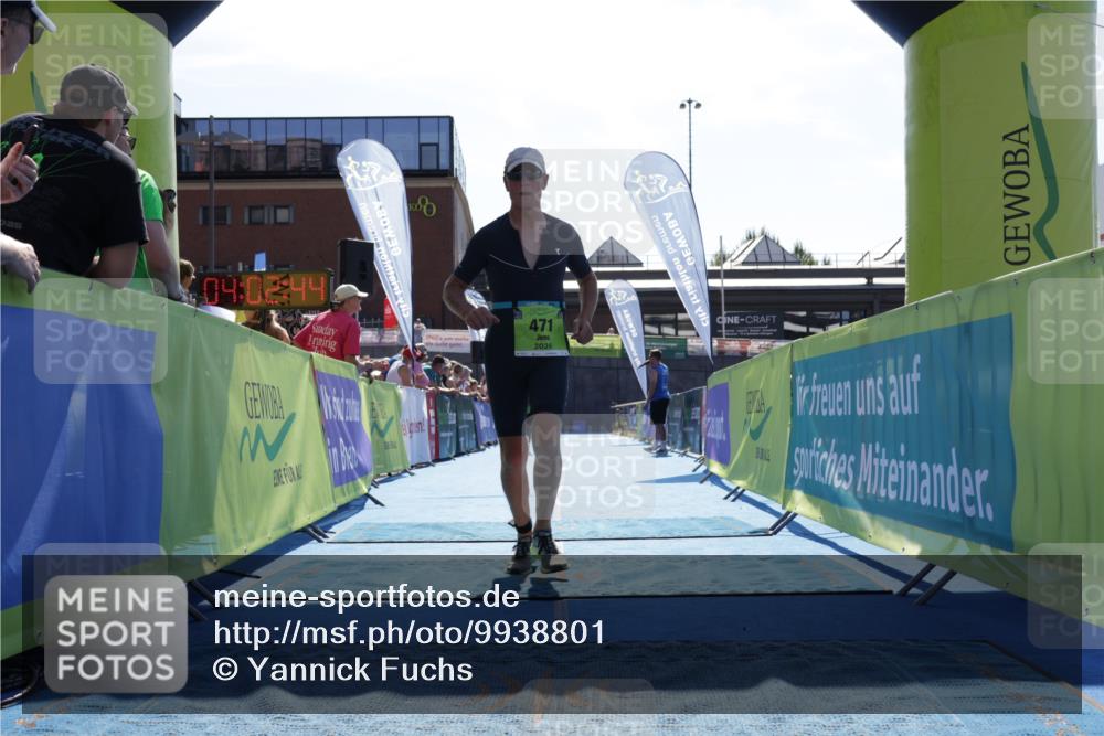 09.08.2026 - GEWOBA Citytriathlon Bremen Yannick Fuchs http://msf.ph/oto/9938801 09.08.2026 15:29:07 Ziel 471, 480 meine-sportfotos.de
