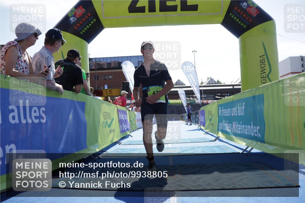 09.08.2026 - GEWOBA Citytriathlon Bremen Yannick Fuchs http://msf.ph/oto/9938805 09.08.2026 15:29:07 Ziel 471, 480 meine-sportfotos.de