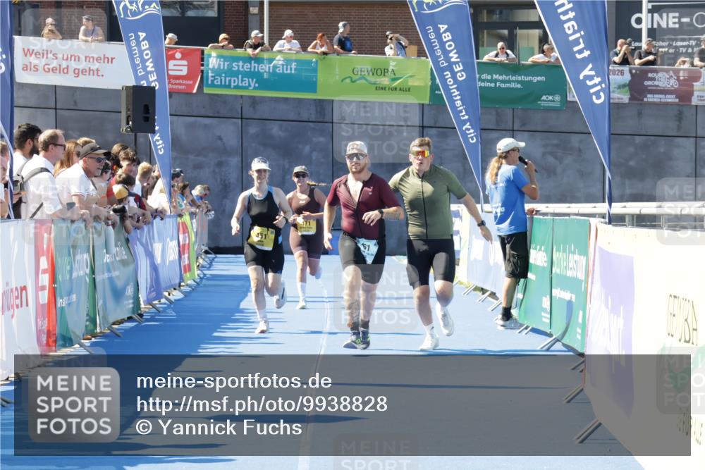 09.08.2026 - GEWOBA Citytriathlon Bremen Yannick Fuchs http://msf.ph/oto/9938828 09.08.2026 11:45:01 Ziel 161, 451, 471 meine-sportfotos.de