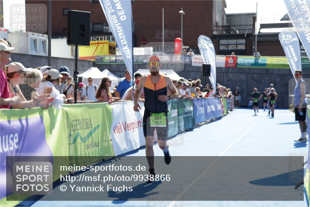 09.08.2026 - GEWOBA Citytriathlon Bremen Yannick Fuchs http://msf.ph/oto/9938866 09.08.2026 15:29:43 Ziel 397 meine-sportfotos.de