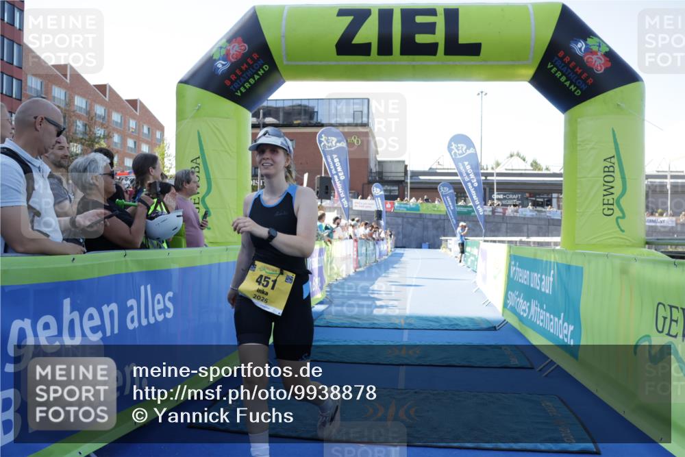 09.08.2026 - GEWOBA Citytriathlon Bremen Yannick Fuchs http://msf.ph/oto/9938878 09.08.2026 11:45:08 Ziel 161, 451, 471 meine-sportfotos.de