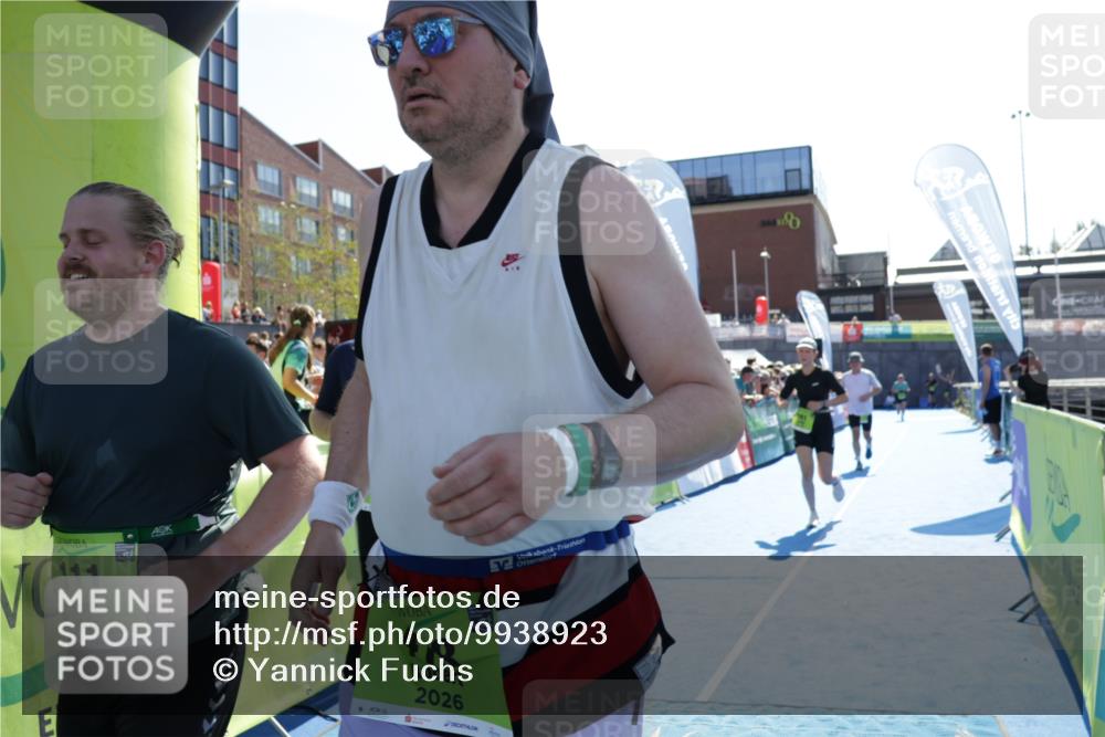 09.08.2026 - GEWOBA Citytriathlon Bremen Yannick Fuchs http://msf.ph/oto/9938923 09.08.2026 15:29:57 Ziel 90, 111, 191, 418, 442 meine-sportfotos.de