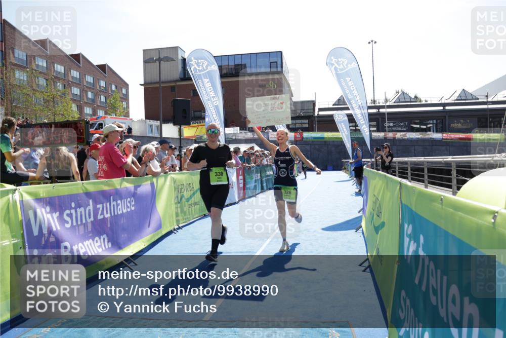 09.08.2026 - GEWOBA Citytriathlon Bremen Yannick Fuchs http://msf.ph/oto/9938990 09.08.2026 15:30:11 Ziel 231, 326, 330 meine-sportfotos.de