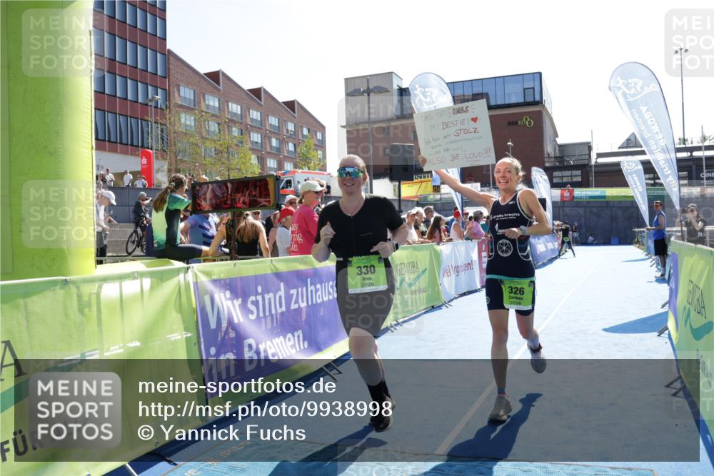 09.08.2026 - GEWOBA Citytriathlon Bremen Yannick Fuchs http://msf.ph/oto/9938998 09.08.2026 15:30:11 Ziel 231, 326, 330 meine-sportfotos.de