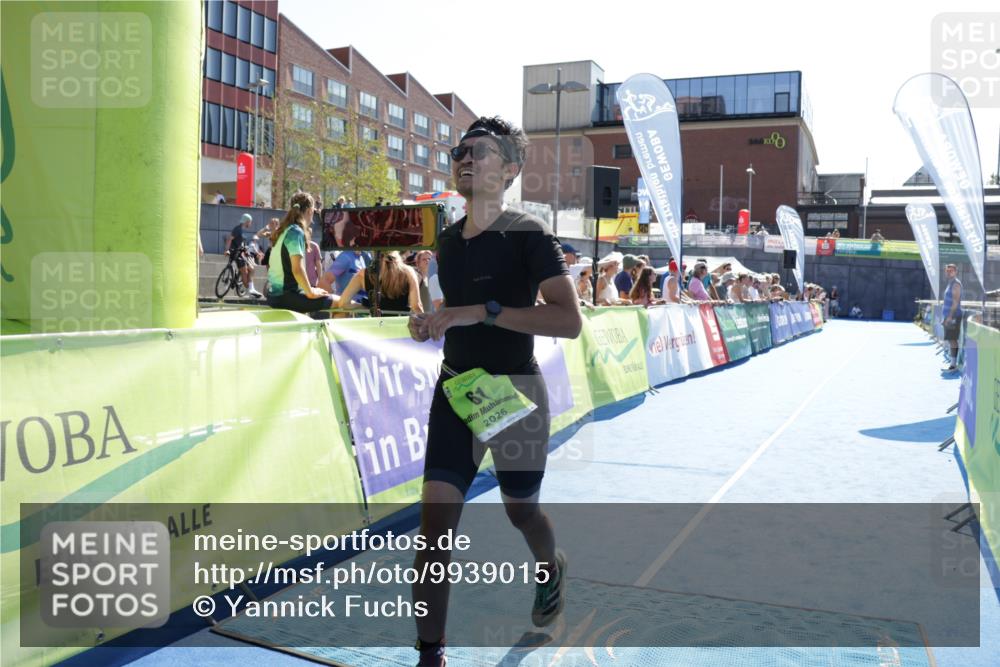 09.08.2026 - GEWOBA Citytriathlon Bremen Yannick Fuchs http://msf.ph/oto/9939015 09.08.2026 15:30:19 Ziel 61 meine-sportfotos.de