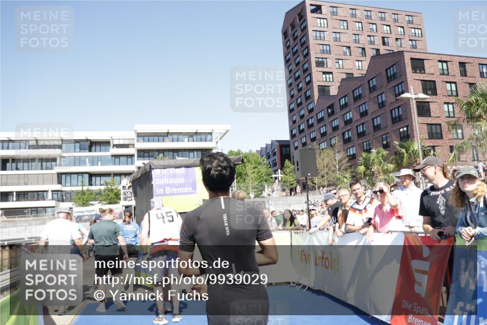 09.08.2026 - GEWOBA Citytriathlon Bremen Yannick Fuchs http://msf.ph/oto/9939029 09.08.2026 15:30:20 Ziel 61 meine-sportfotos.de