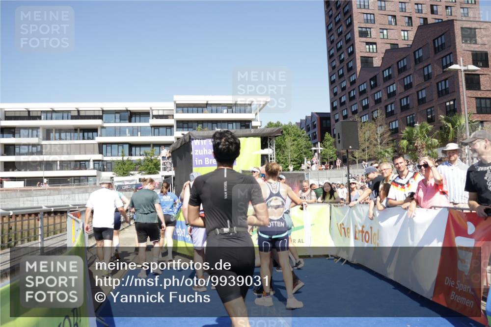 09.08.2026 - GEWOBA Citytriathlon Bremen Yannick Fuchs http://msf.ph/oto/9939031 09.08.2026 15:30:21 Ziel 61 meine-sportfotos.de