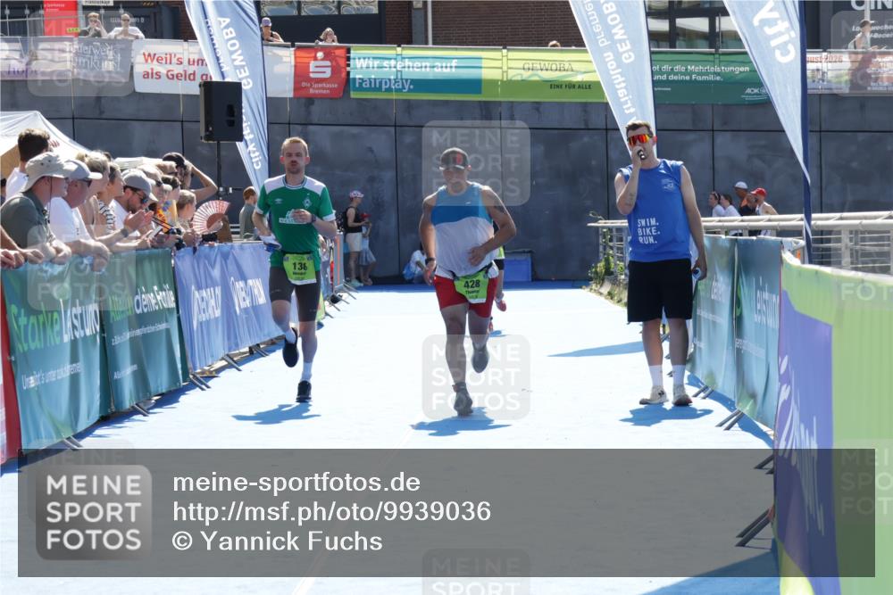 09.08.2026 - GEWOBA Citytriathlon Bremen Yannick Fuchs http://msf.ph/oto/9939036 09.08.2026 15:30:34 Ziel 138, 428 meine-sportfotos.de