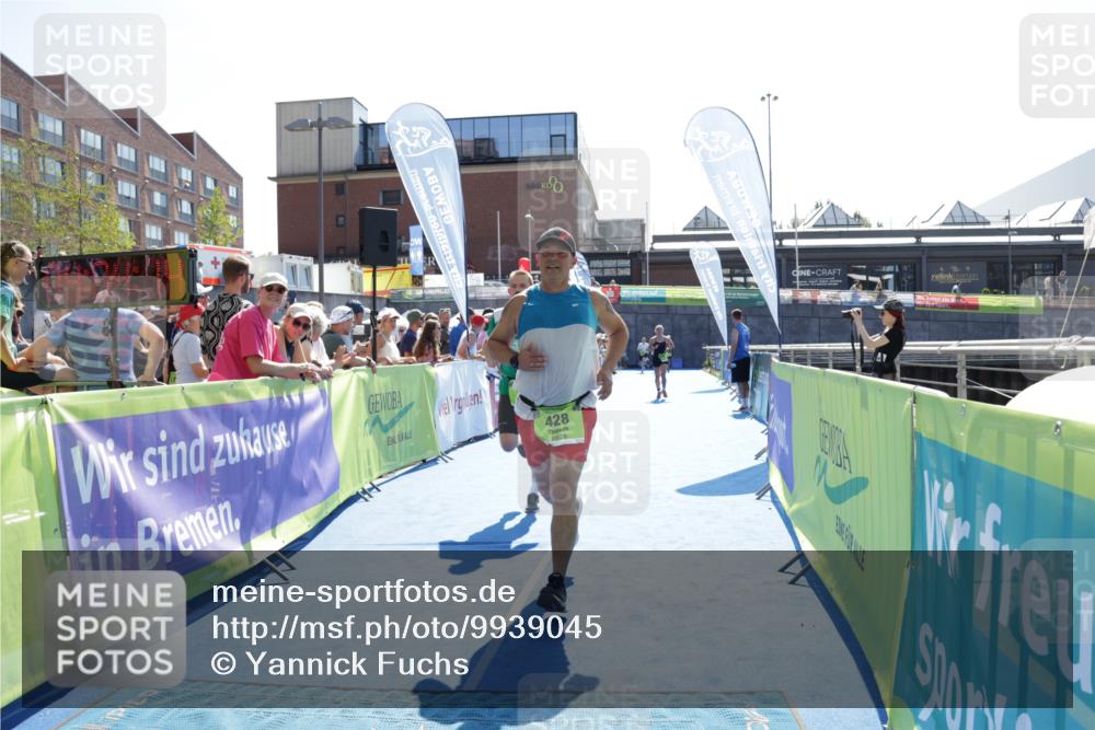 09.08.2026 - GEWOBA Citytriathlon Bremen Yannick Fuchs http://msf.ph/oto/9939045 09.08.2026 15:30:37 Ziel 138, 428 meine-sportfotos.de