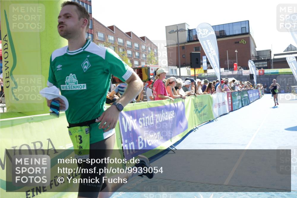 09.08.2026 - GEWOBA Citytriathlon Bremen Yannick Fuchs http://msf.ph/oto/9939054 09.08.2026 15:30:38 Ziel 138, 210, 414, 428 meine-sportfotos.de