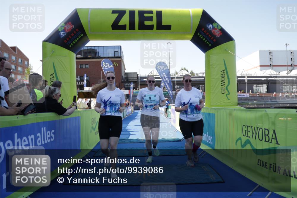 09.08.2026 - GEWOBA Citytriathlon Bremen Yannick Fuchs http://msf.ph/oto/9939086 09.08.2026 11:47:21 Ziel 9 meine-sportfotos.de