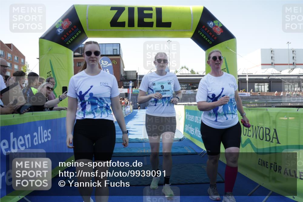 09.08.2026 - GEWOBA Citytriathlon Bremen Yannick Fuchs http://msf.ph/oto/9939091 09.08.2026 11:47:22 Ziel 9 meine-sportfotos.de