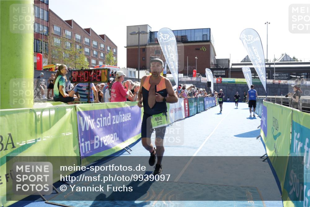 09.08.2026 - GEWOBA Citytriathlon Bremen Yannick Fuchs http://msf.ph/oto/9939097 09.08.2026 15:30:50 Ziel 197, 204, 452 meine-sportfotos.de