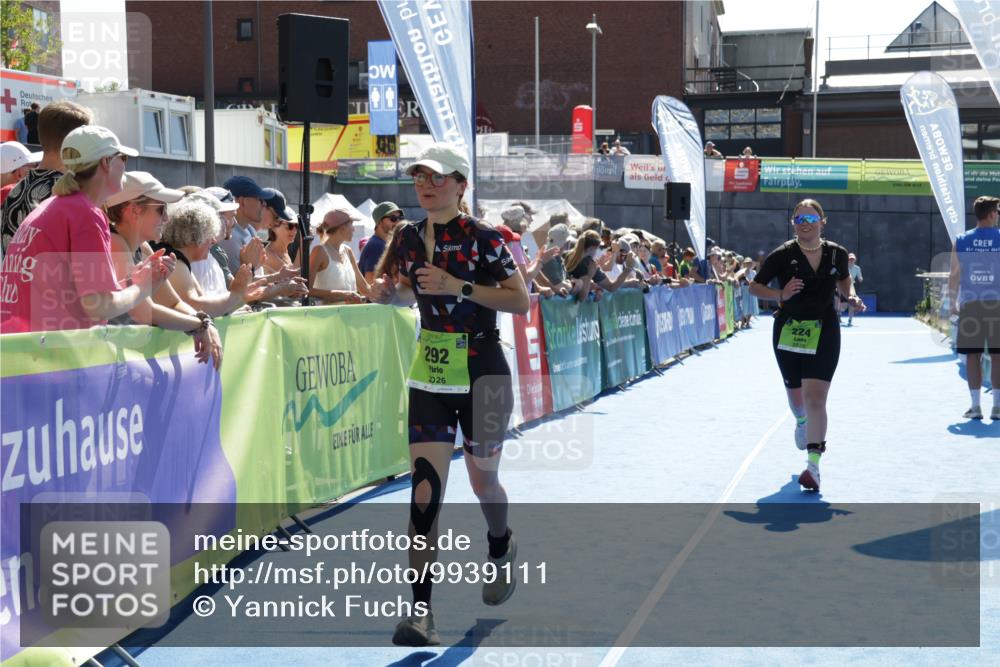 09.08.2026 - GEWOBA Citytriathlon Bremen Yannick Fuchs http://msf.ph/oto/9939111 09.08.2026 15:30:55 Ziel 224, 292, 452 meine-sportfotos.de