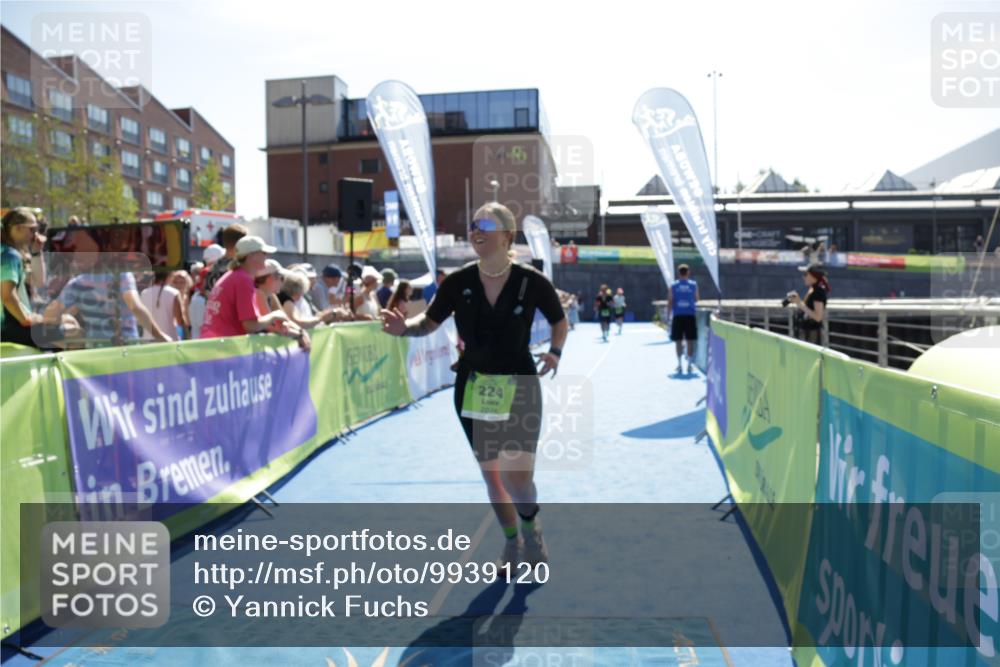 09.08.2026 - GEWOBA Citytriathlon Bremen Yannick Fuchs http://msf.ph/oto/9939120 09.08.2026 15:30:57 Ziel 224, 292 meine-sportfotos.de