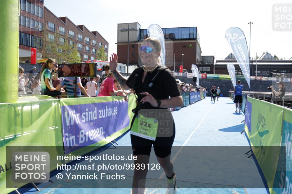 09.08.2026 - GEWOBA Citytriathlon Bremen Yannick Fuchs http://msf.ph/oto/9939126 09.08.2026 15:30:57 Ziel 224, 292 meine-sportfotos.de