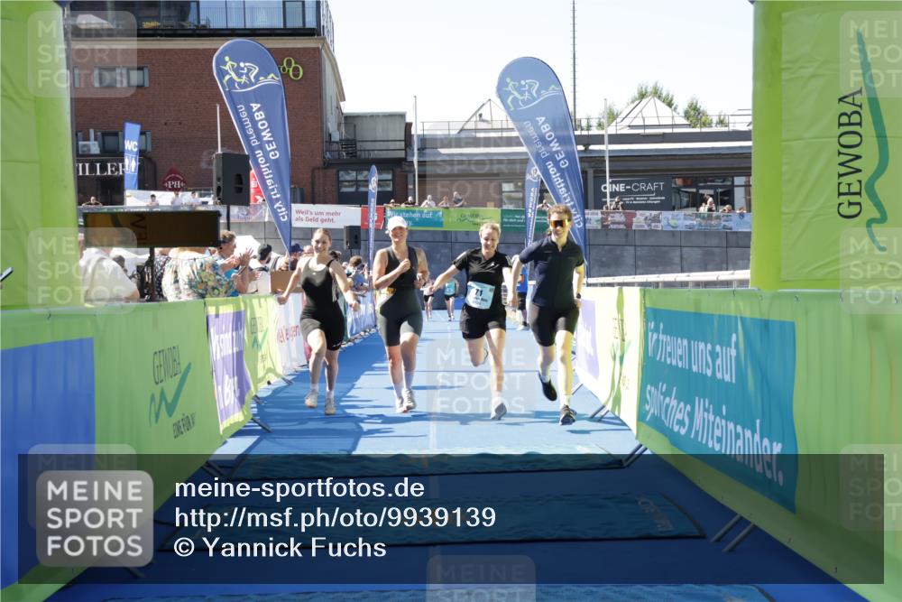 09.08.2026 - GEWOBA Citytriathlon Bremen Yannick Fuchs http://msf.ph/oto/9939139 09.08.2026 11:47:46 Ziel 71, 469 meine-sportfotos.de