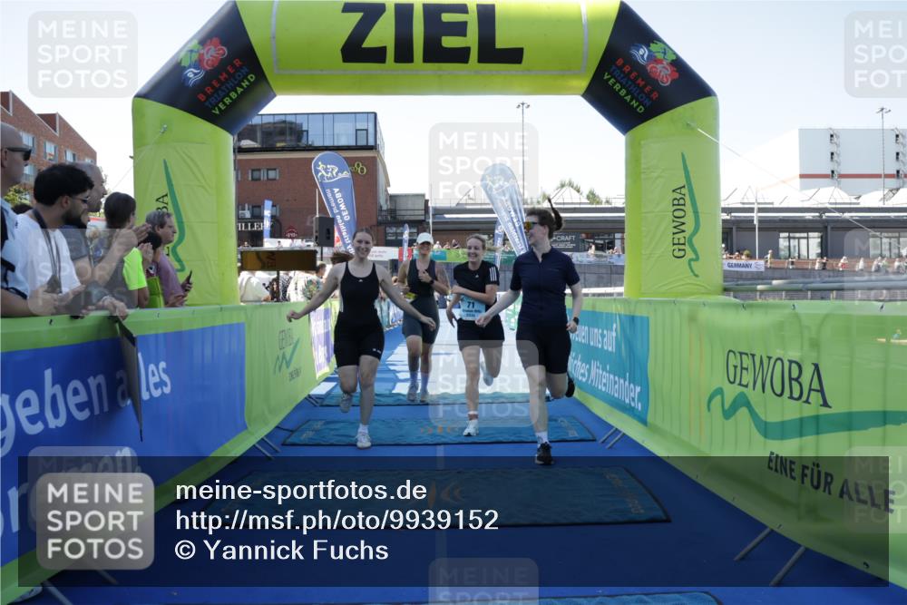 09.08.2026 - GEWOBA Citytriathlon Bremen Yannick Fuchs http://msf.ph/oto/9939152 09.08.2026 11:47:47 Ziel 71, 469 meine-sportfotos.de