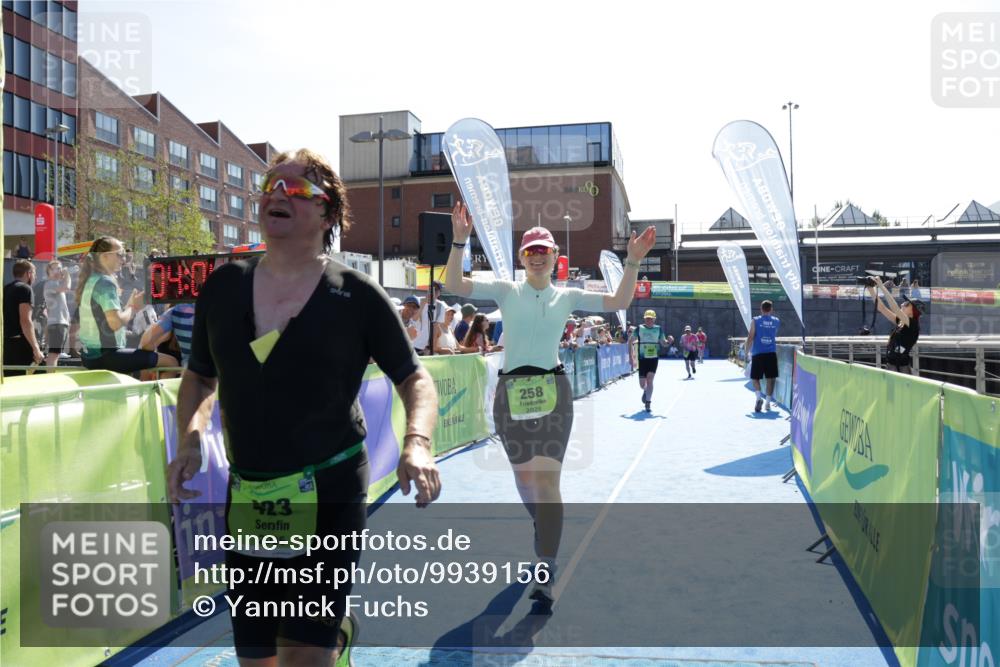 09.08.2026 - GEWOBA Citytriathlon Bremen Yannick Fuchs http://msf.ph/oto/9939156 09.08.2026 15:31:05 Ziel 258, 423, 460, 488 meine-sportfotos.de