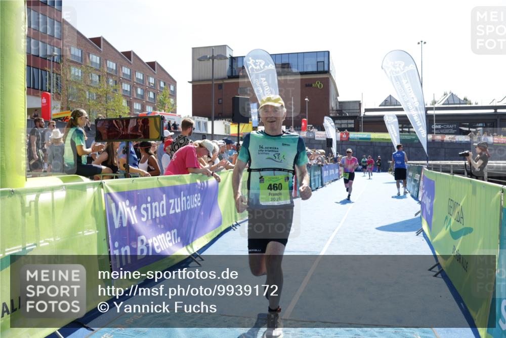 09.08.2026 - GEWOBA Citytriathlon Bremen Yannick Fuchs http://msf.ph/oto/9939172 09.08.2026 15:31:08 Ziel 258, 423, 430, 460, 488 meine-sportfotos.de