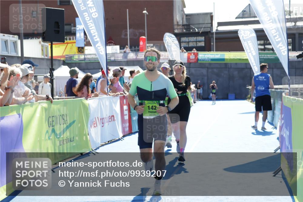 09.08.2026 - GEWOBA Citytriathlon Bremen Yannick Fuchs http://msf.ph/oto/9939207 09.08.2026 15:31:20 Ziel 142, 199, 281, 340 meine-sportfotos.de