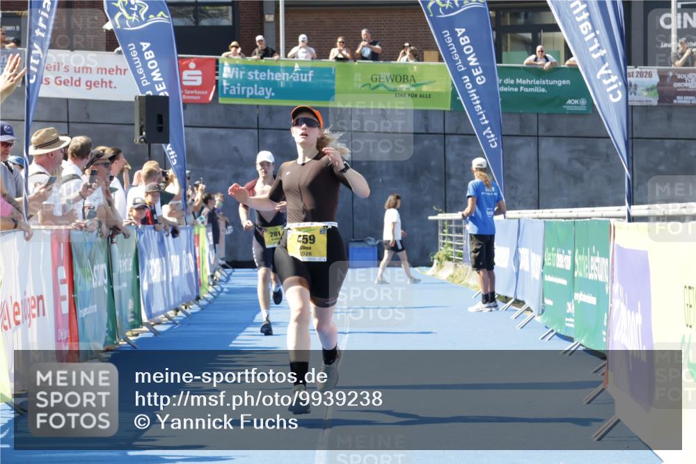 09.08.2026 - GEWOBA Citytriathlon Bremen Yannick Fuchs http://msf.ph/oto/9939238 09.08.2026 11:48:09 Ziel 459 meine-sportfotos.de