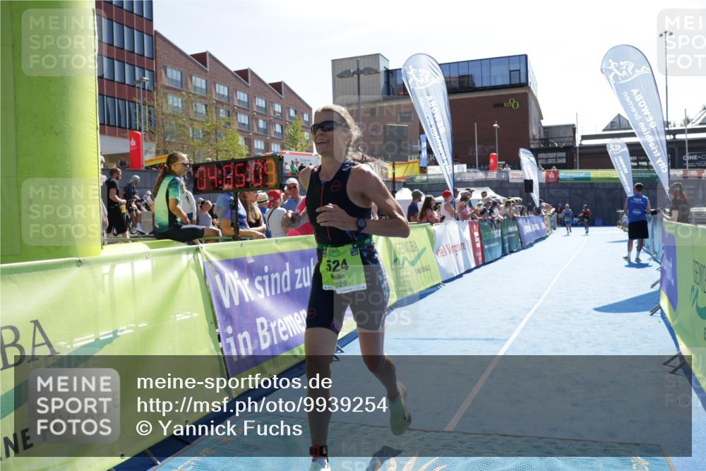 09.08.2026 - GEWOBA Citytriathlon Bremen Yannick Fuchs http://msf.ph/oto/9939254 09.08.2026 15:31:32 Ziel 524 meine-sportfotos.de