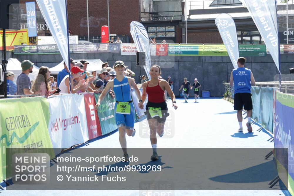09.08.2026 - GEWOBA Citytriathlon Bremen Yannick Fuchs http://msf.ph/oto/9939269 09.08.2026 15:31:39 Ziel 196, 309 meine-sportfotos.de