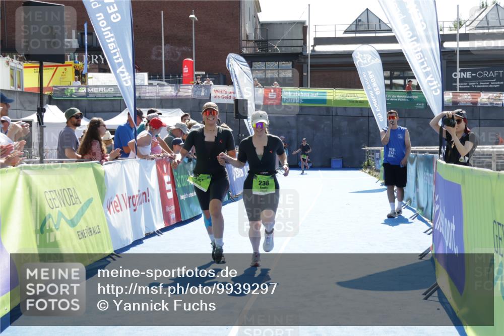 09.08.2026 - GEWOBA Citytriathlon Bremen Yannick Fuchs http://msf.ph/oto/9939297 09.08.2026 15:31:47 Ziel 237, 238 meine-sportfotos.de