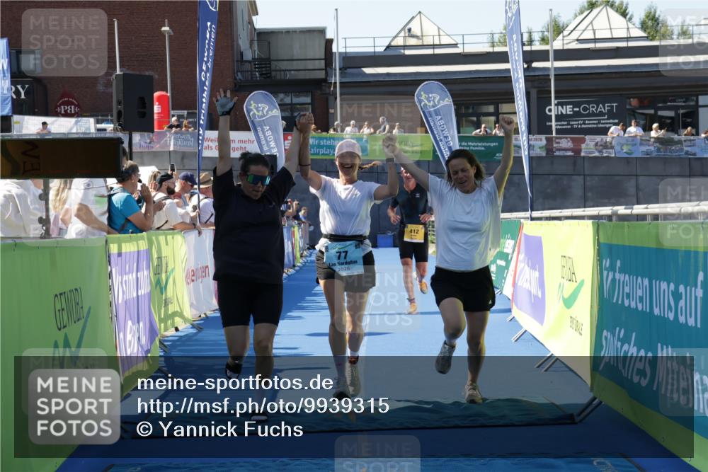 09.08.2026 - GEWOBA Citytriathlon Bremen Yannick Fuchs http://msf.ph/oto/9939315 09.08.2026 11:48:26 Ziel 77, 412 meine-sportfotos.de