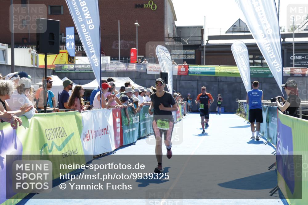 09.08.2026 - GEWOBA Citytriathlon Bremen Yannick Fuchs http://msf.ph/oto/9939325 09.08.2026 15:31:57 Ziel 419, 489 meine-sportfotos.de
