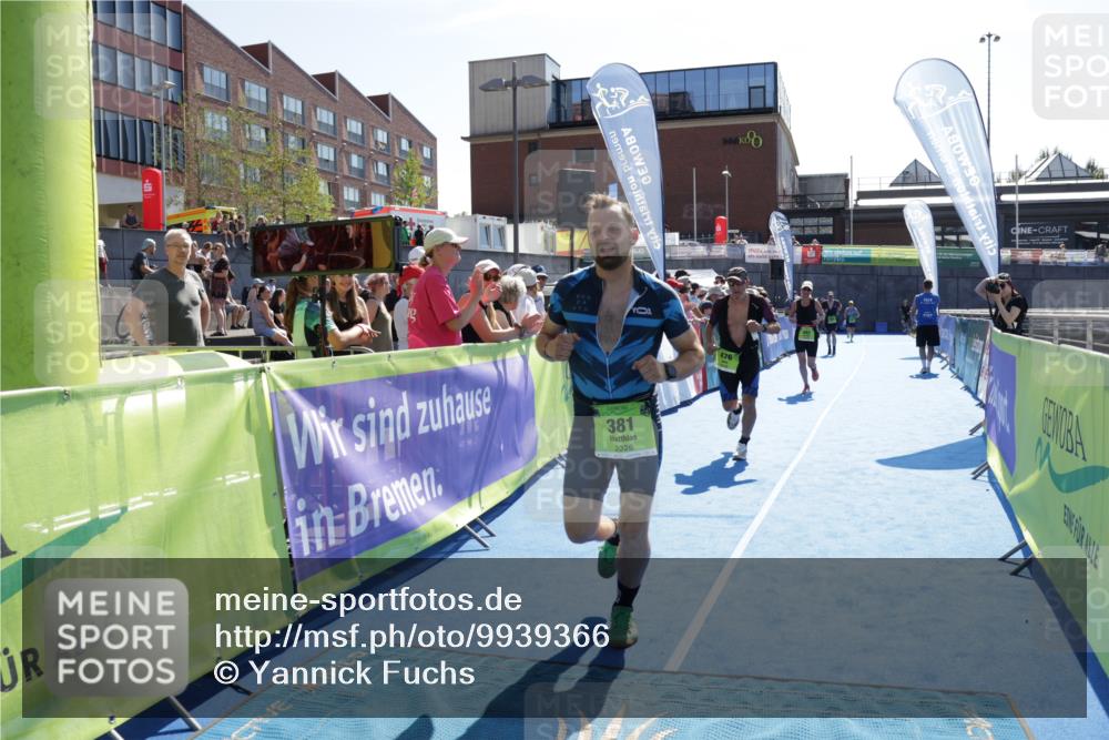 09.08.2026 - GEWOBA Citytriathlon Bremen Yannick Fuchs http://msf.ph/oto/9939366 09.08.2026 15:32:04 Ziel 381, 419, 476, 489, 492 meine-sportfotos.de