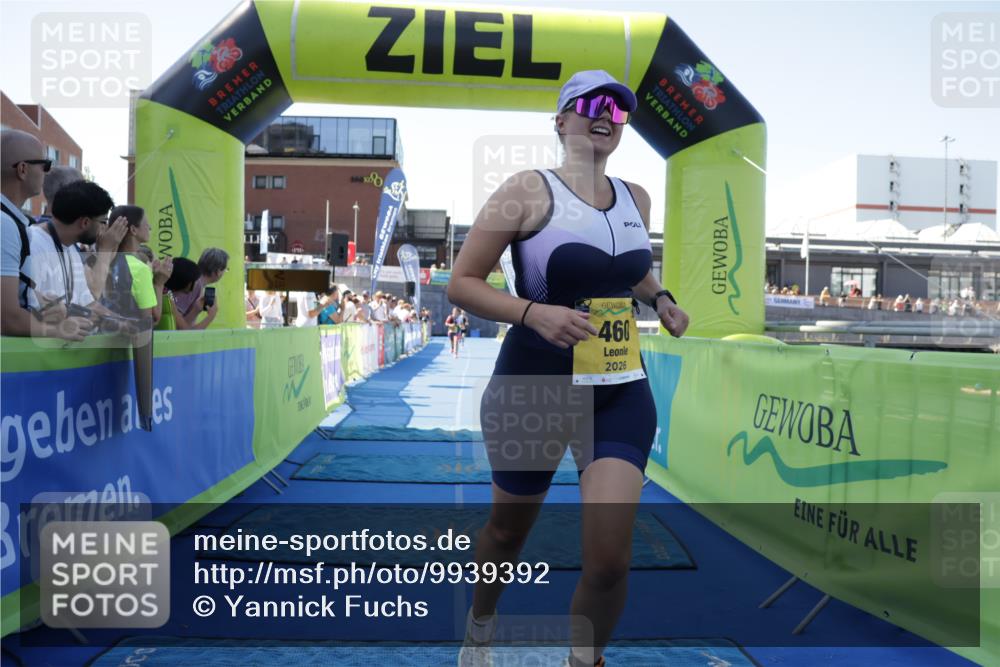 09.08.2026 - GEWOBA Citytriathlon Bremen Yannick Fuchs http://msf.ph/oto/9939392 09.08.2026 11:48:49 Ziel 460, 499 meine-sportfotos.de