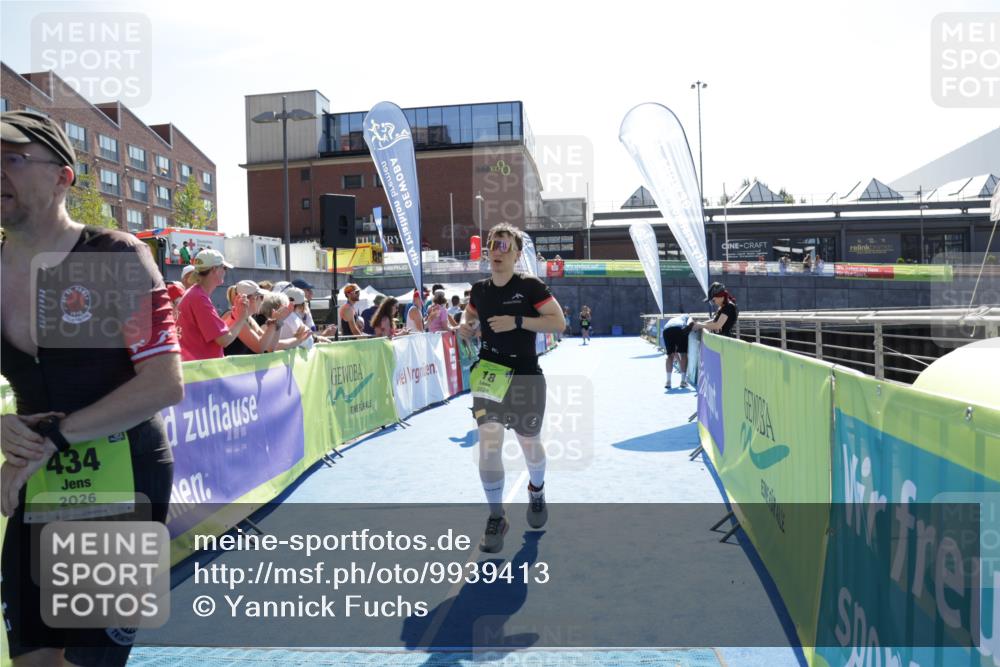 09.08.2026 - GEWOBA Citytriathlon Bremen Yannick Fuchs http://msf.ph/oto/9939413 09.08.2026 15:32:13 Ziel 18, 348, 434, 492 meine-sportfotos.de