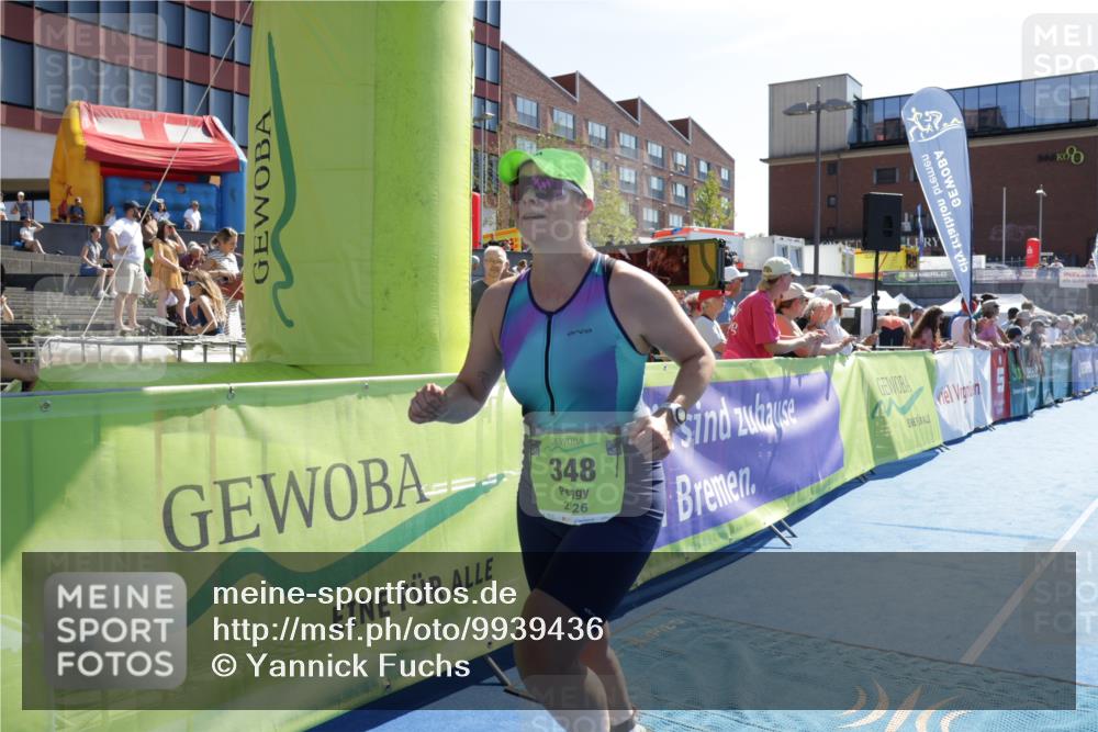 09.08.2026 - GEWOBA Citytriathlon Bremen Yannick Fuchs http://msf.ph/oto/9939436 09.08.2026 15:32:16 Ziel 18, 348, 434 meine-sportfotos.de