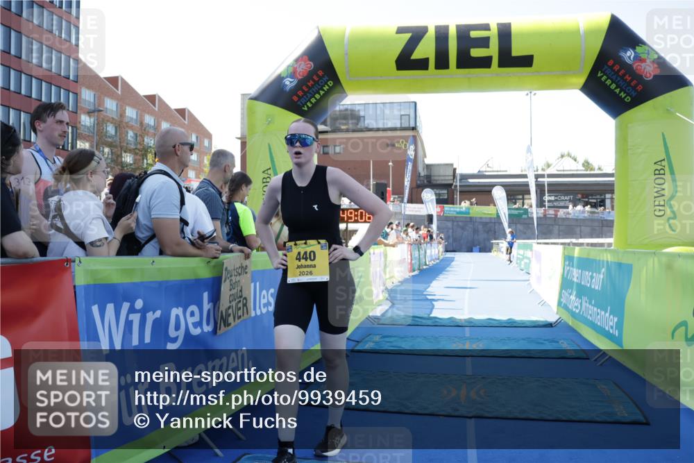 09.08.2026 - GEWOBA Citytriathlon Bremen Yannick Fuchs http://msf.ph/oto/9939459 09.08.2026 11:49:10 Ziel 440 meine-sportfotos.de