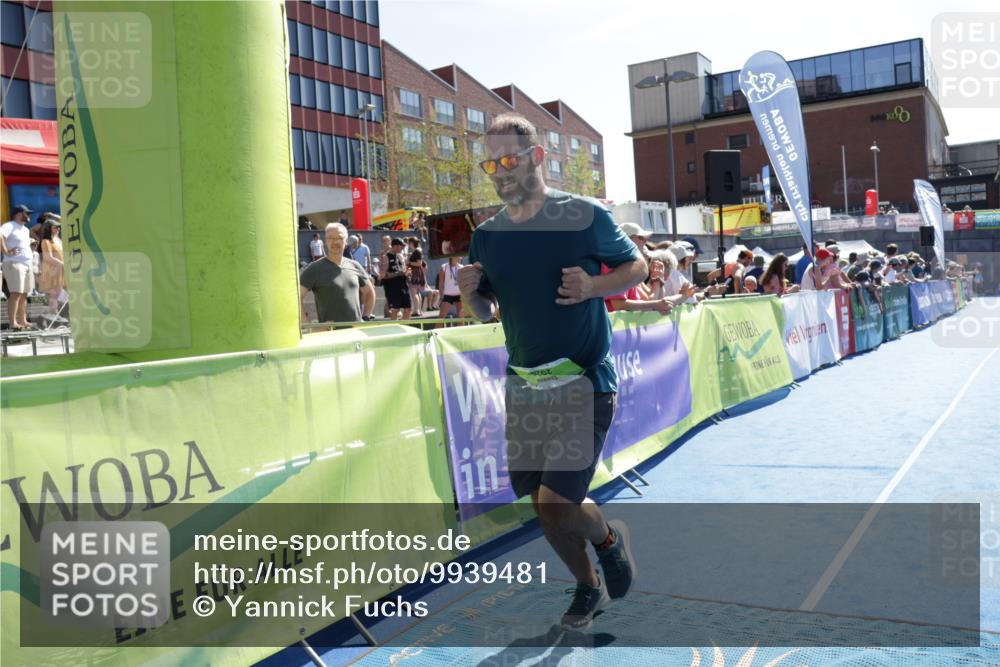 09.08.2026 - GEWOBA Citytriathlon Bremen Yannick Fuchs http://msf.ph/oto/9939481 09.08.2026 15:32:28 Ziel 275, 368 meine-sportfotos.de